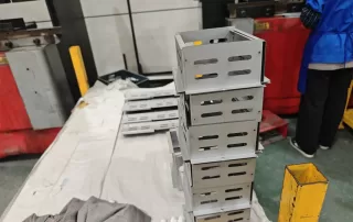 钣金百叶窗属于什么加工工艺:实测对比7大制造方法