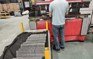 数控和冲压哪种硬？最新行业指南带你掌握高强度加工方案