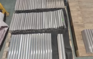 冲压加工对比：哪种金属外壳零件最适合你的项目？