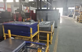 如何选择 0.2毫米不锈钢钣金加工服务商以确保高精度与稳定交付