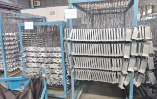 异形金属加工工艺详解:机柜与充电桩外壳生产要点与合规要求