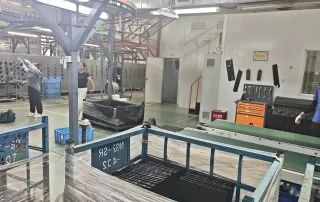 工艺与设计的协同升级:金属圆角折弯如何影响涂装与良率