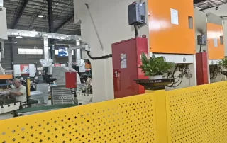 数控冲压小件有哪些?详解材料厚度、工艺精度与交期成本的真实边界