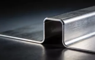 金属板折弯圆角成品，突出金属质感和圆角细节